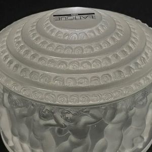 Lalique France L’Enfants Crystal Powder/Trinket Box